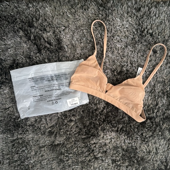 Skims Mesh Triangle Bralette Clay Size Xs - Picture 2 of 5